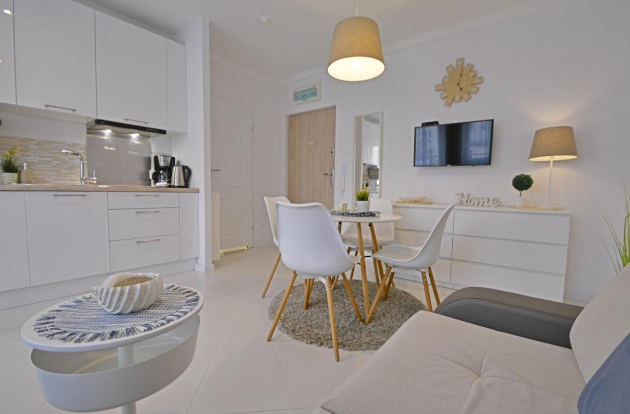 Apartamenty Bryza - Kwartal Rozy Wiatrow - Garaz Świnoujście Buitenkant foto